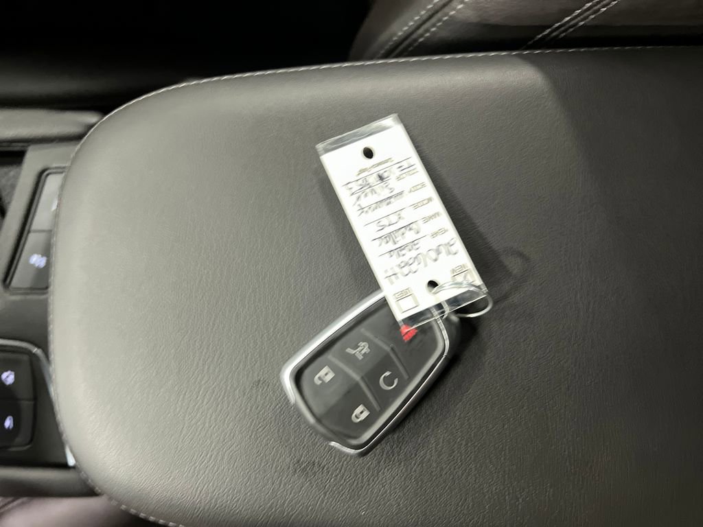New 2026 Cadillac XT5 Luxury w/ LPO, Floor Liner Package AWD/4WD image 28
