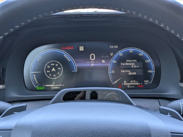 Used 2025 Toyota Crown Signia w/ Advanced Technology Package AWD/4WD image 29