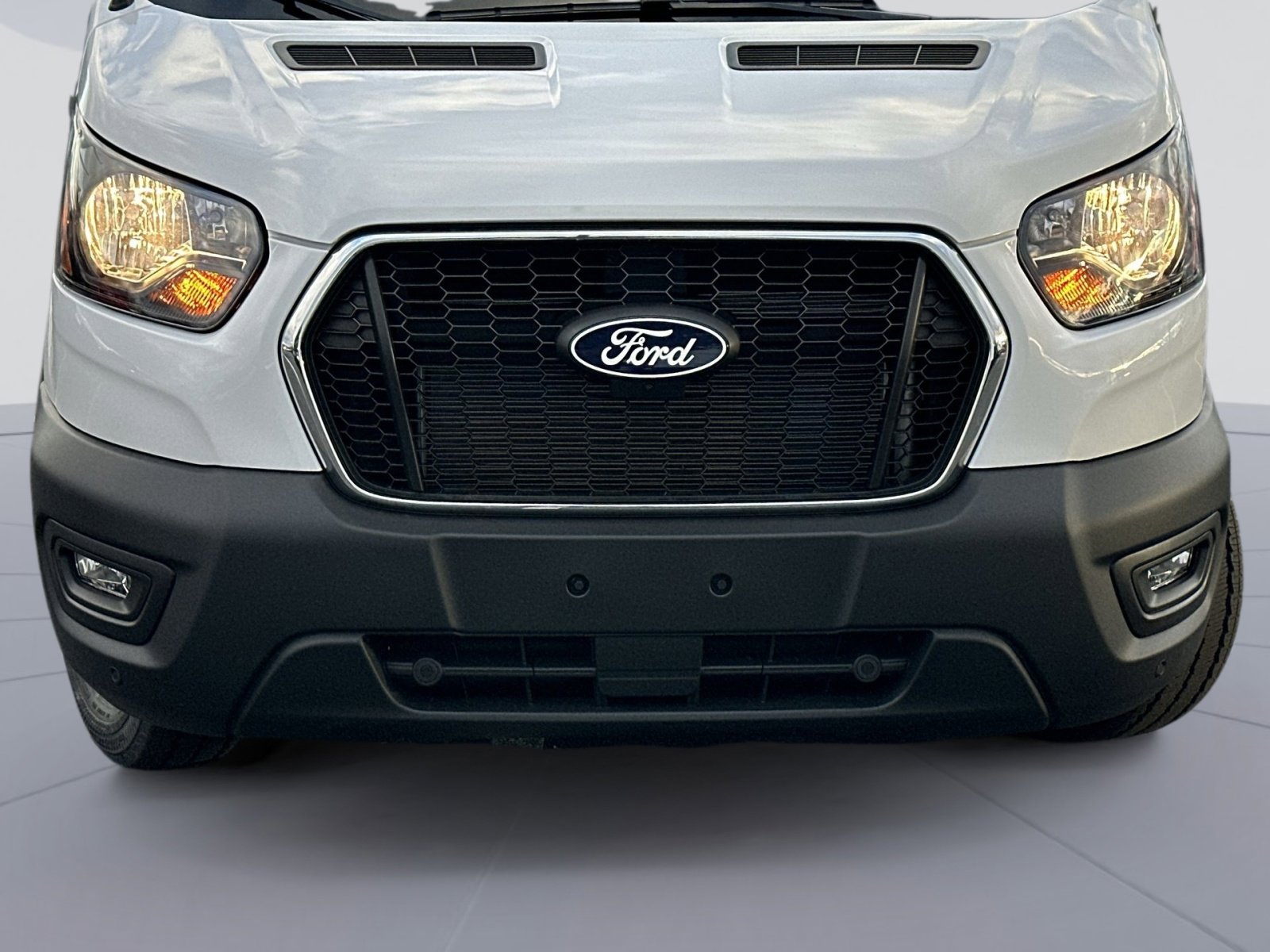 New 2026 Ford Transit 250 148 Medium Roof Extended AWD w/ Load Area Protection Package image 42