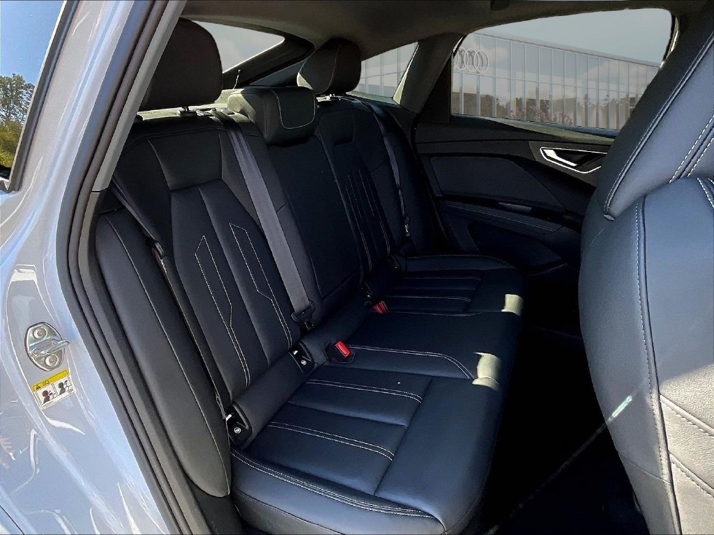 Used 2024 Audi Q4 e-tron Premium Plus w/ Premium Plus AWD/4WD image 27