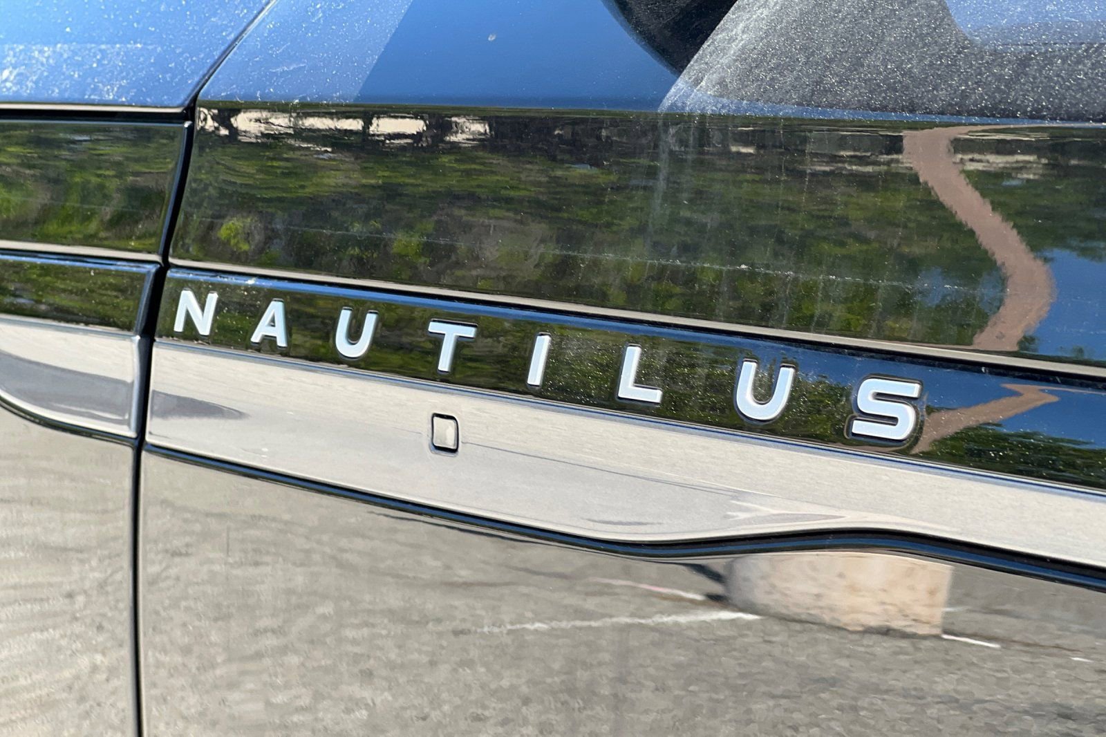 New 2026 Lincoln Nautilus Reserve AWD/4WD image 7