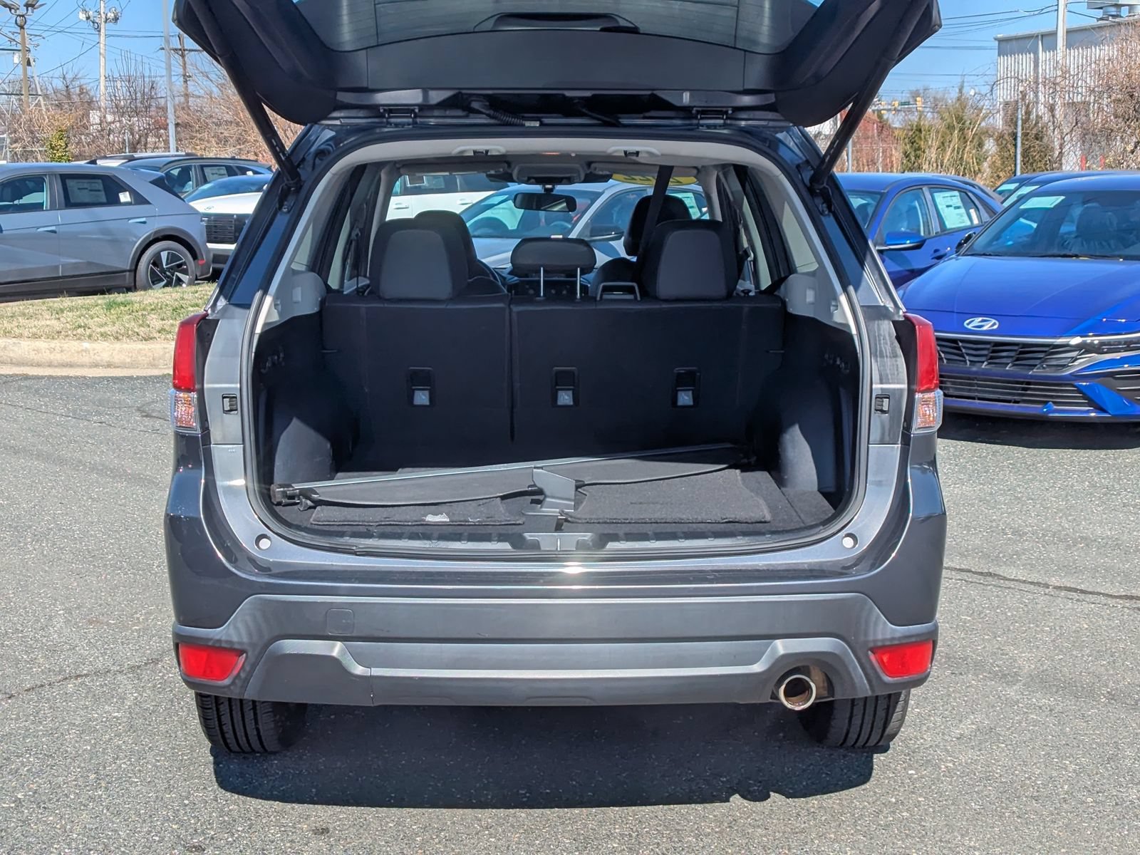 Used 2022 Subaru Forester Limited AWD/4WD image 6
