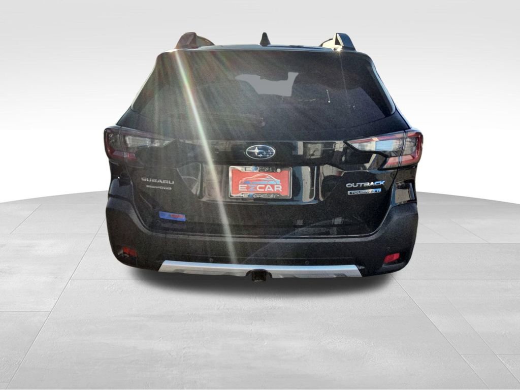 Used 2023 Subaru Outback Touring XT image 7