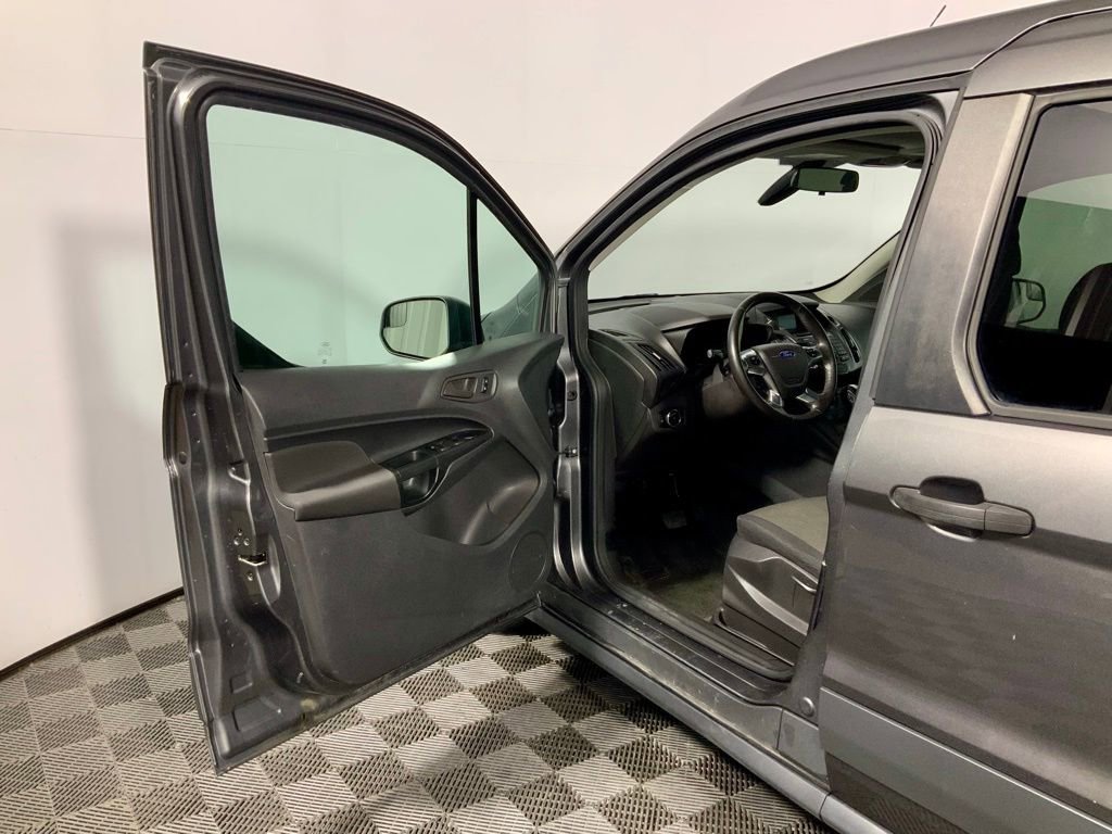 Used 2018 Ford Transit Connect XL image 19