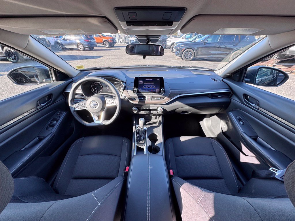 Used 2026 Nissan Altima 2.5 SV FWD image 23