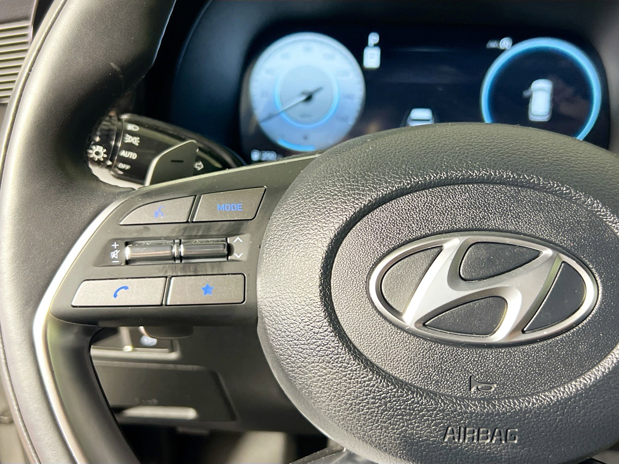 Used 2025 Hyundai Palisade Calligraphy image 18