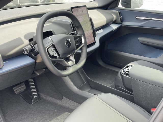 New 2026 Volvo EX30 Plus w/ Climate Package AWD/4WD image 13