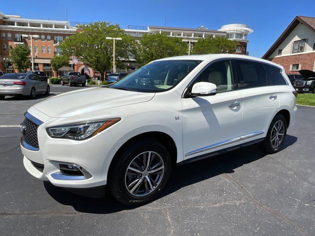 Used 2018 INFINITI QX60 Luxe AWD/4WD image 3