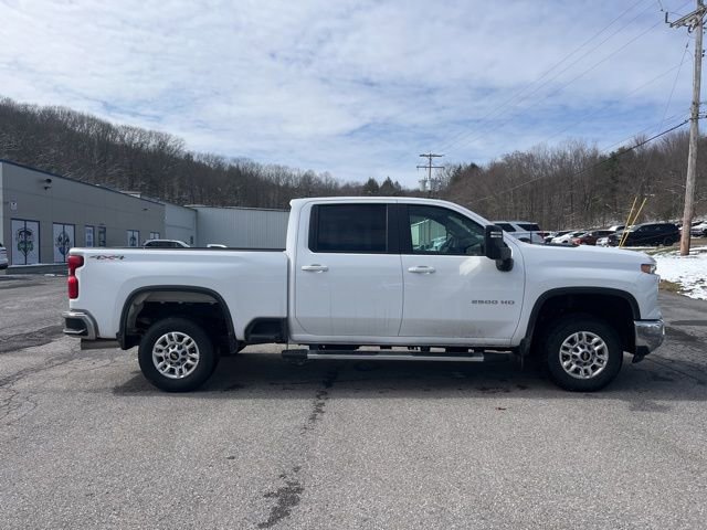Used 2025 Chevrolet Silverado 2500 LT w/ Convenience Package image 4