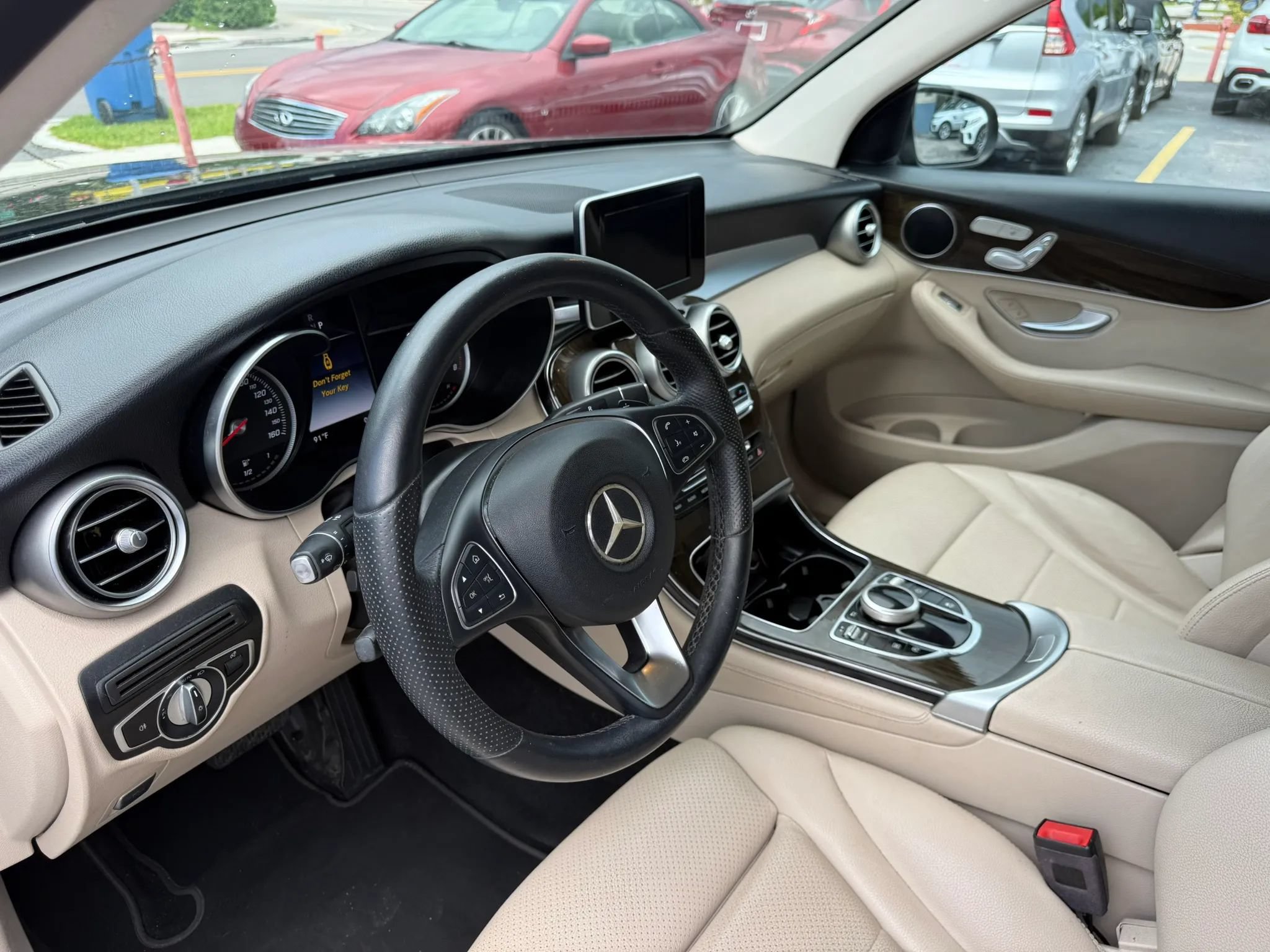 Used 2019 Mercedes-Benz GLC 300 image 11