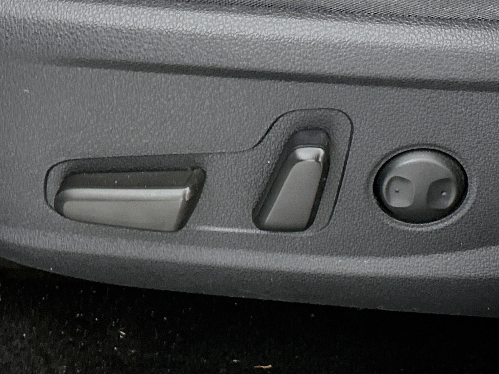 Used 2020 Hyundai Santa Fe SEL image 13