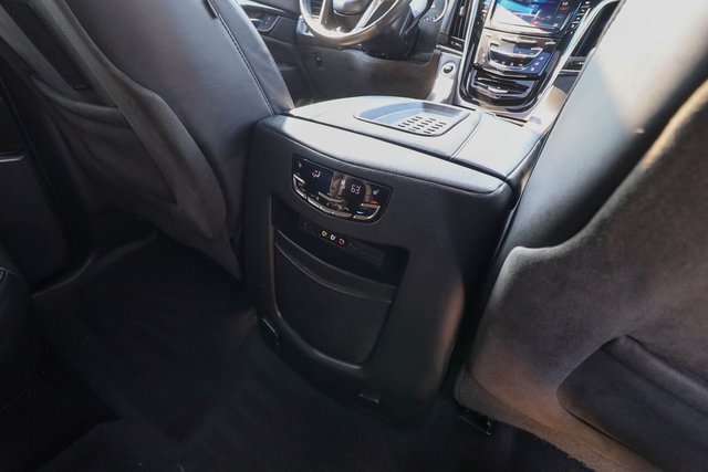 Used 2016 Cadillac Escalade Platinum image 50