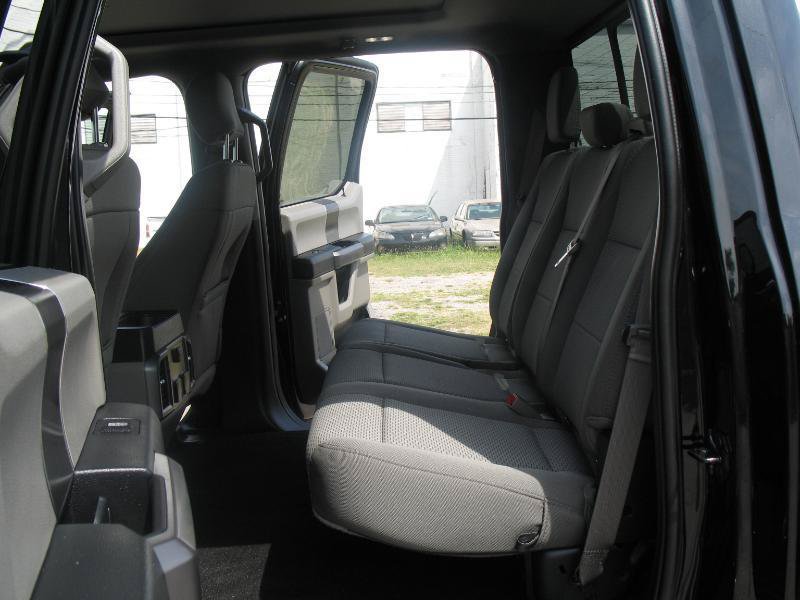 Used 2019 Ford F150 XLT w/ Equipment Group 302A Luxury AWD/4WD image 30