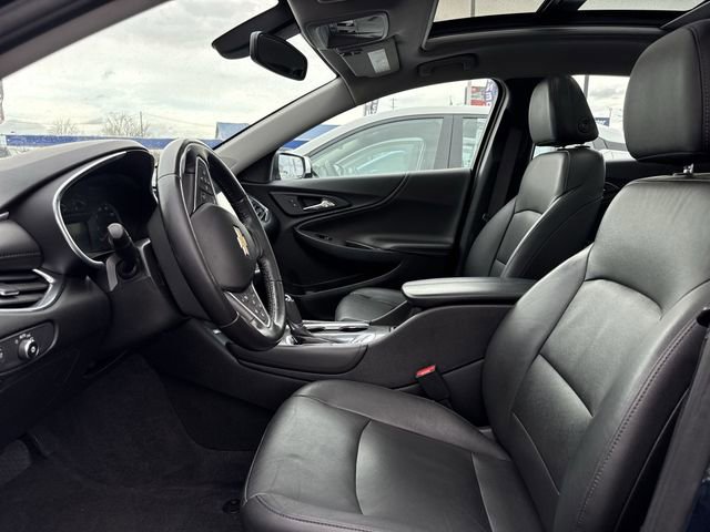 Used 2019 Chevrolet Malibu LT w/ Leather Package image 11