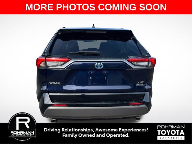 Used 2021 Toyota RAV4 XSE AWD/4WD image 4