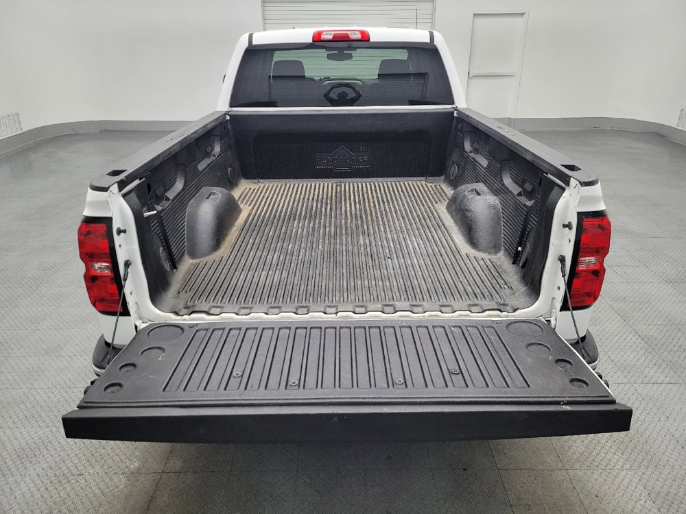 Used 2019 Chevrolet Silverado 1500 LT RWD image 29