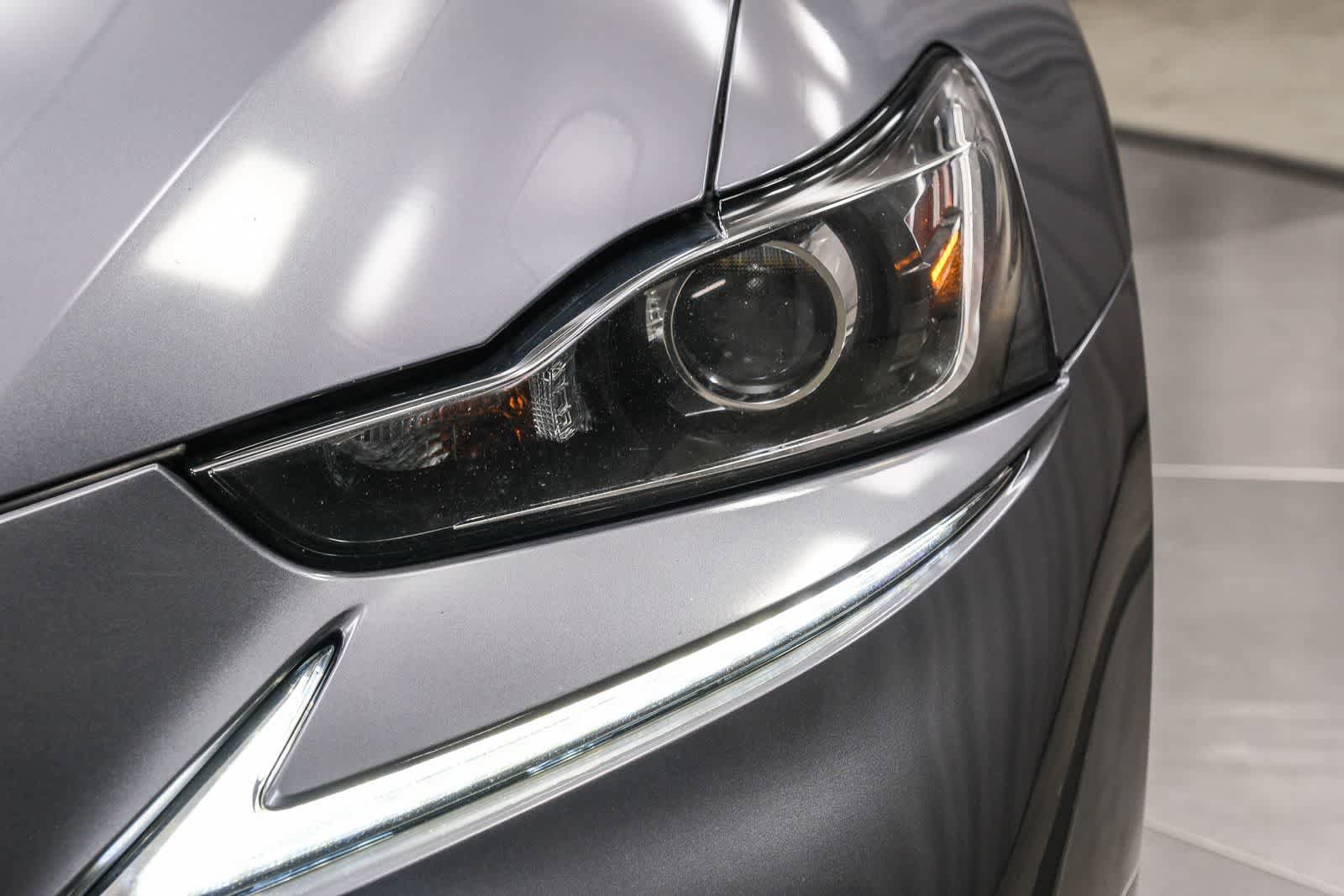 Used 2018 Lexus IS 300 F Sport AWD/4WD image 12