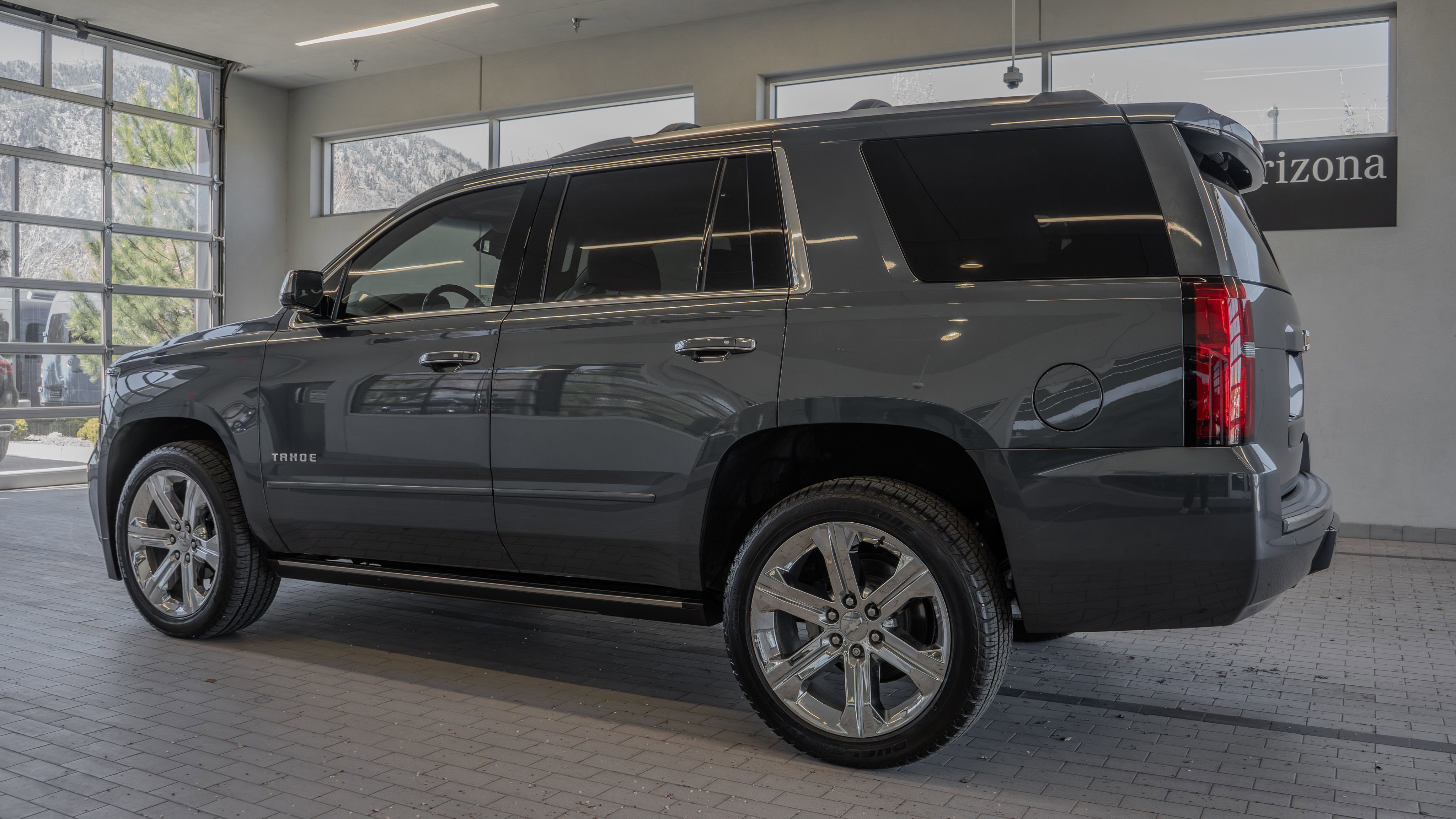 Used 2019 Chevrolet Tahoe Premier image 13