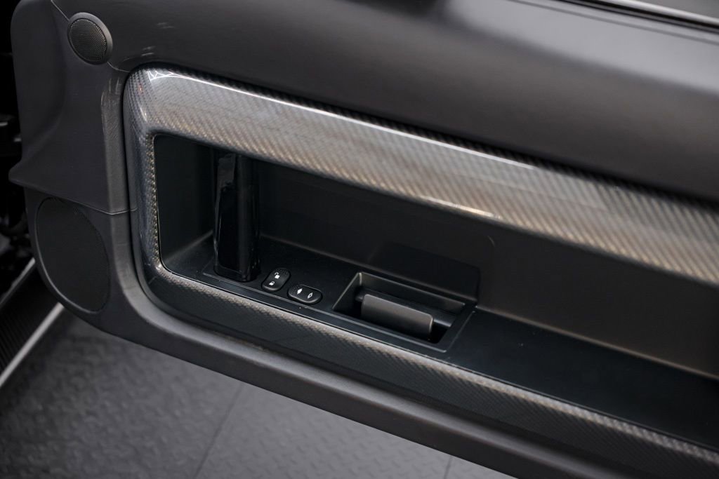 Used 2006 Ford GT image 31