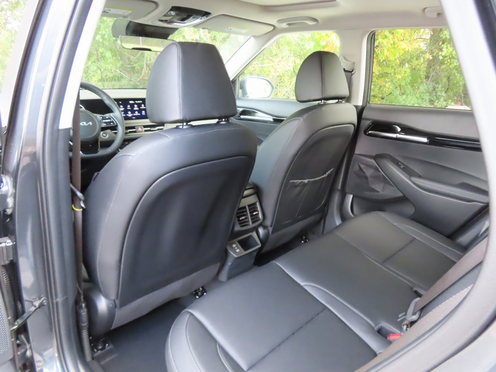 New 2026 Kia Seltos SX w/ SX Sunroof Package image 25