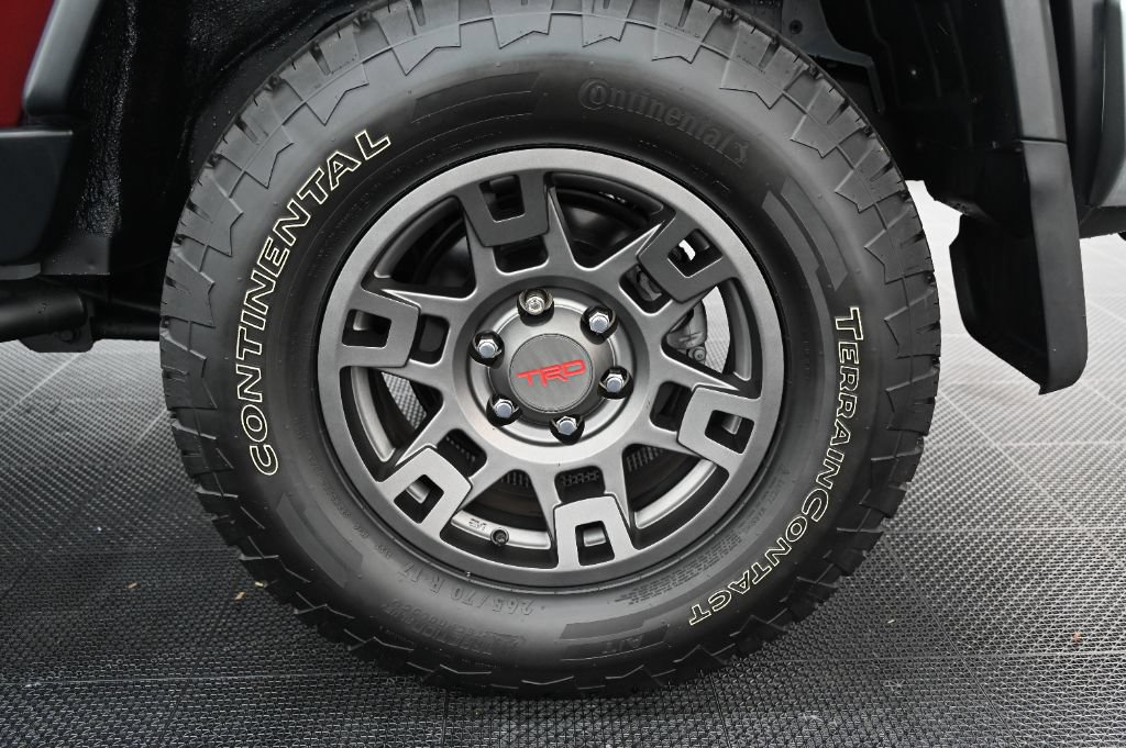 Used 2008 Toyota FJ Cruiser 4WD image 38