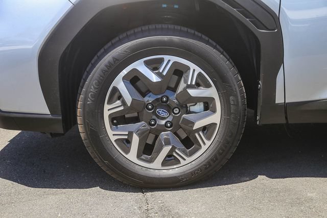 Used 2025 Subaru Forester Premium AWD/4WD image 13