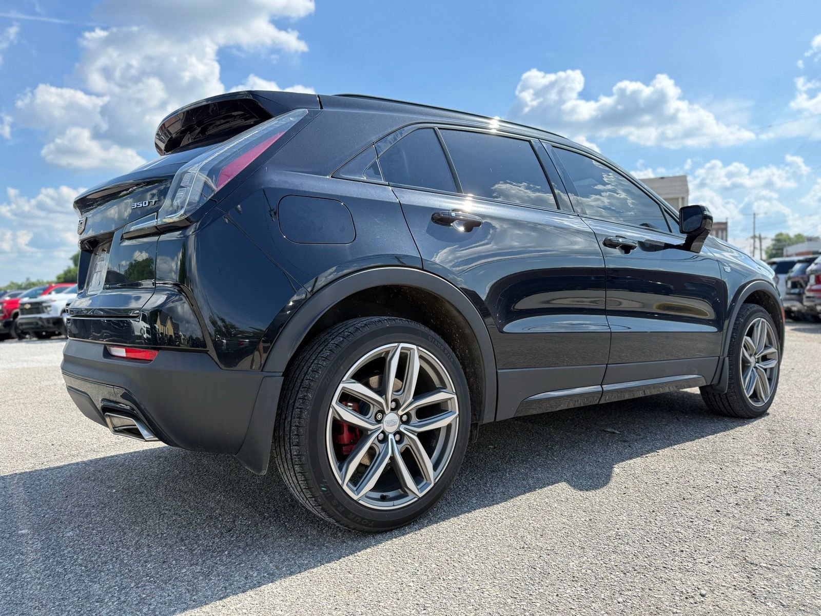 Used 2021 Cadillac XT4 Sport w/ Driver Awareness Package AWD/4WD image 7