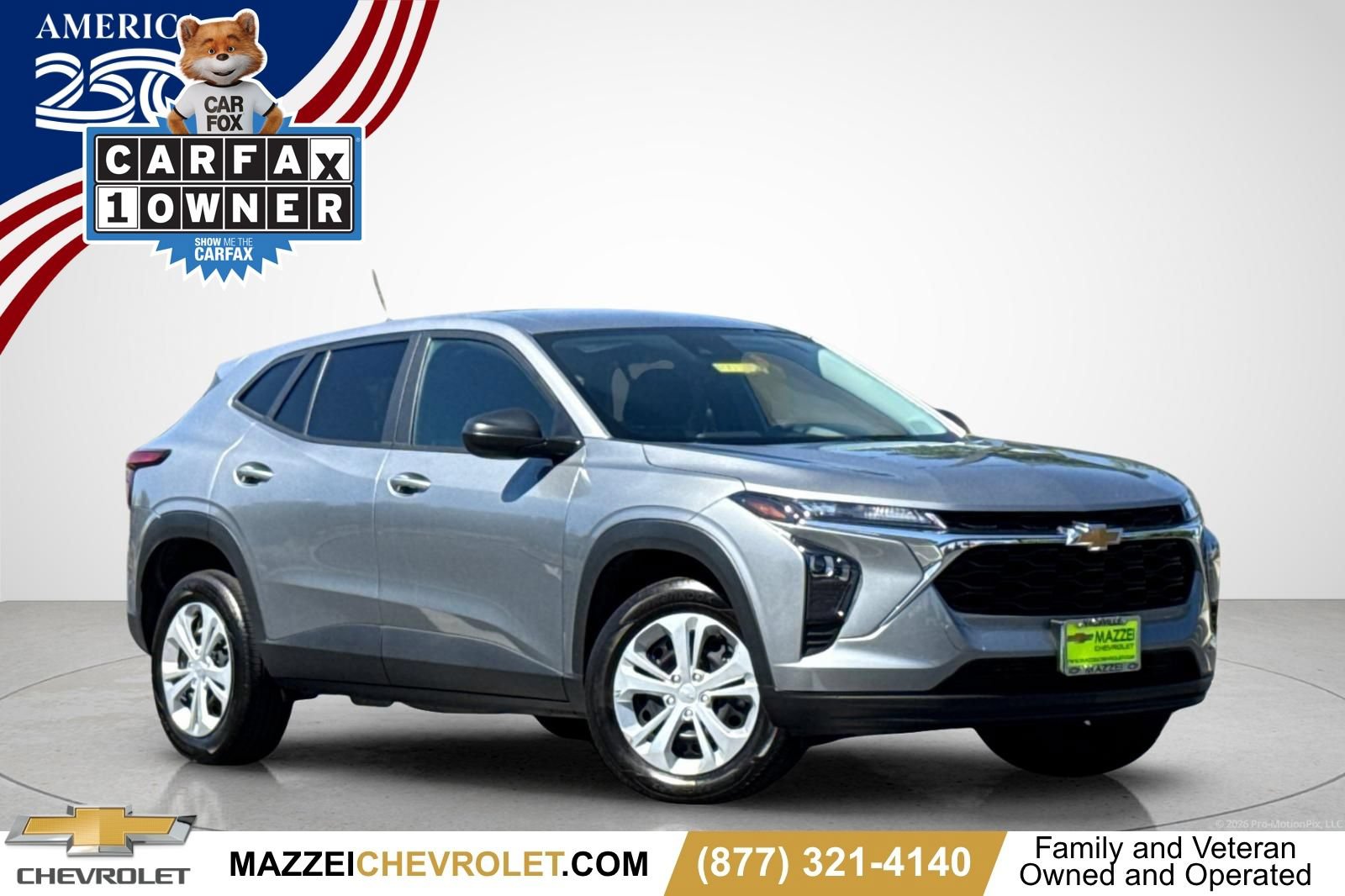 Used 2025 Chevrolet Trax LS FWD image 1