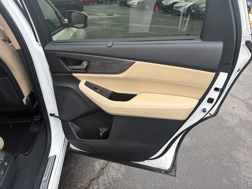 Used 2022 Acura MDX SH-AWD w/ Advance Package image 48