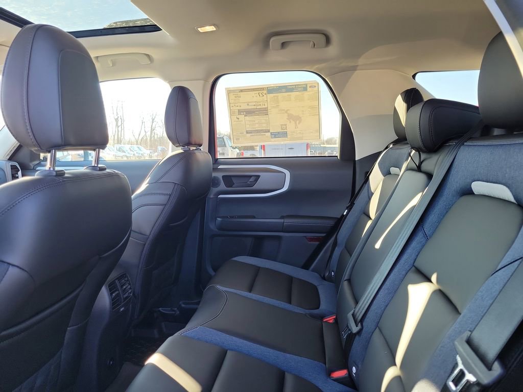 New 2025 Ford Bronco Sport Outer Banks image 13