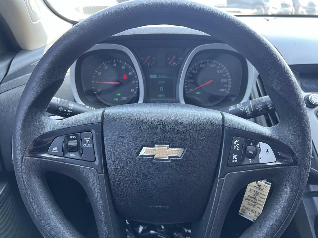 Used 2015 Chevrolet Equinox LS FWD image 16