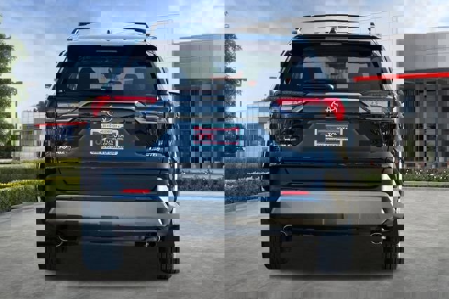 Certified 2025 Toyota RAV4 Limited w/ Advanced Technology Package image 5