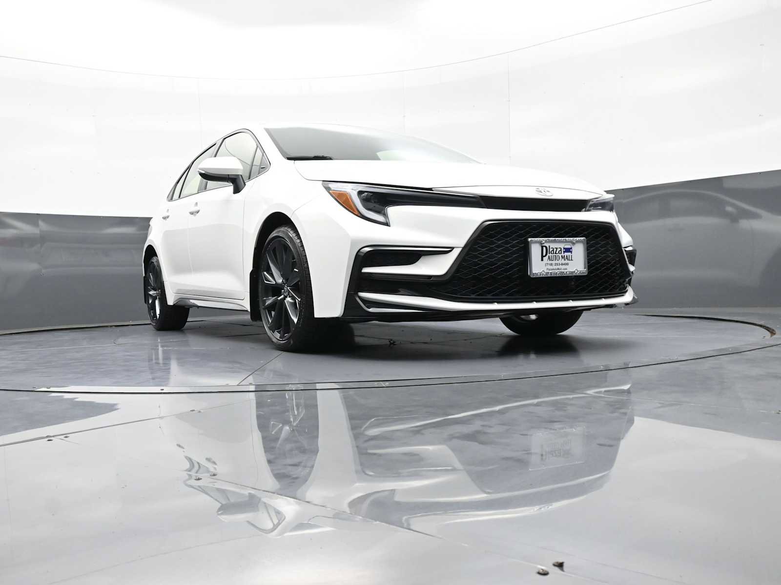 Certified 2026 Toyota Corolla SE FWD image 27