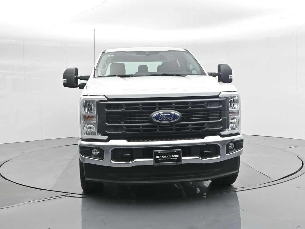 New 2026 Ford F350 XL w/ FX4 Off-Road Package AWD/4WD image 39