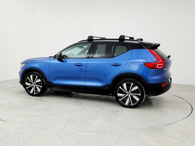 Used 2021 Volvo XC40 P8 Recharge w/ Advanced Package image 7