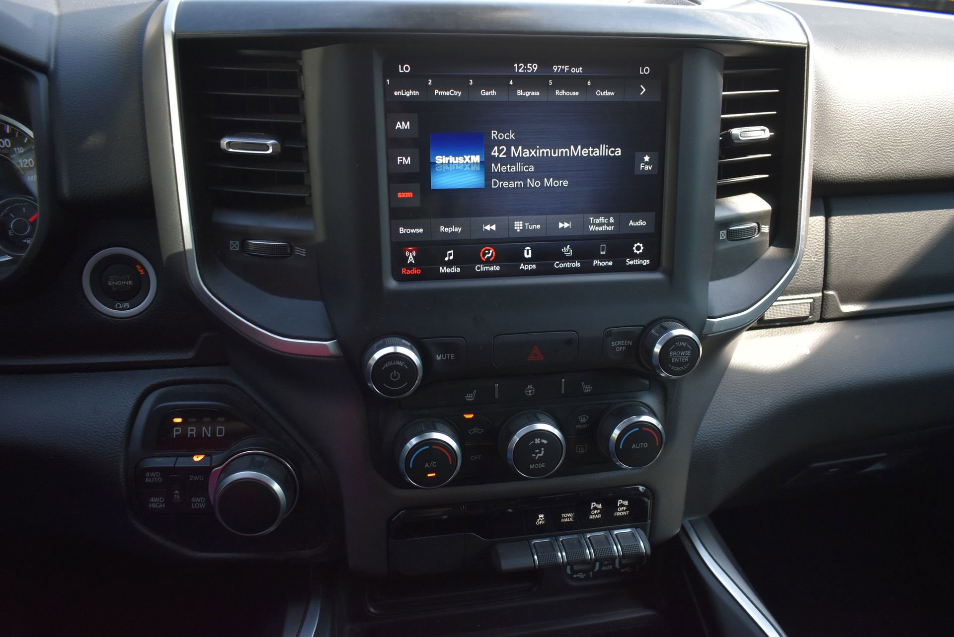 Used 2021 RAM 1500 Big Horn image 23