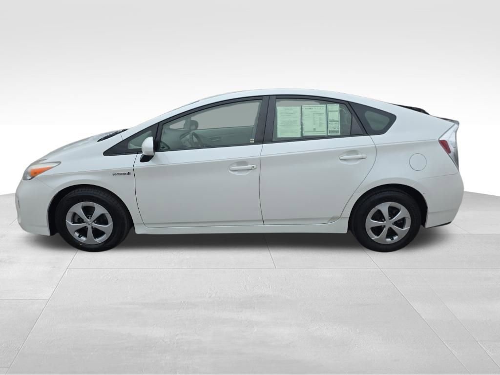 Used 2013 Toyota Prius Two image 9