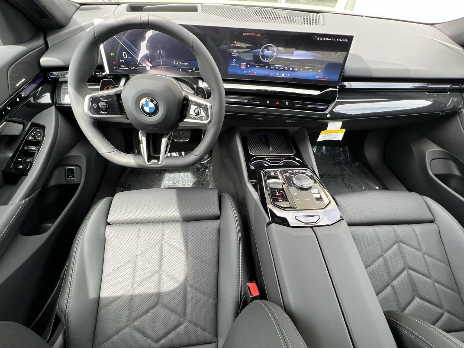 New 2026 BMW 530i xDrive w/ M Sport Package AWD/4WD image 20
