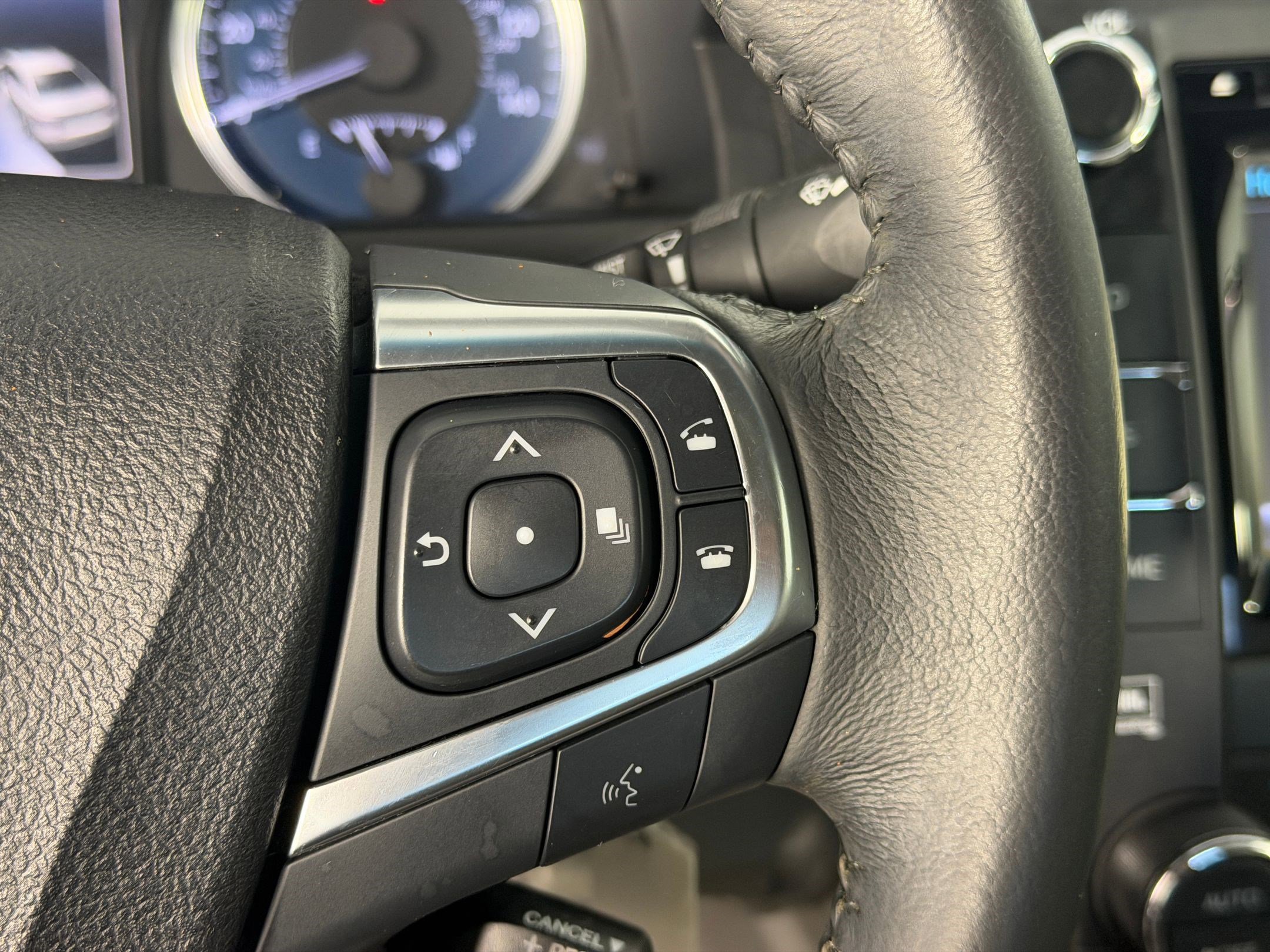 Used 2017 Toyota Camry XLE FWD image 27