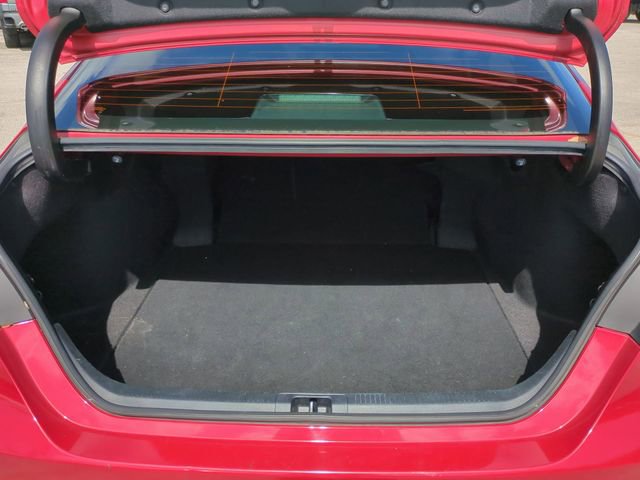 Used 2020 Toyota Camry SE FWD image 13