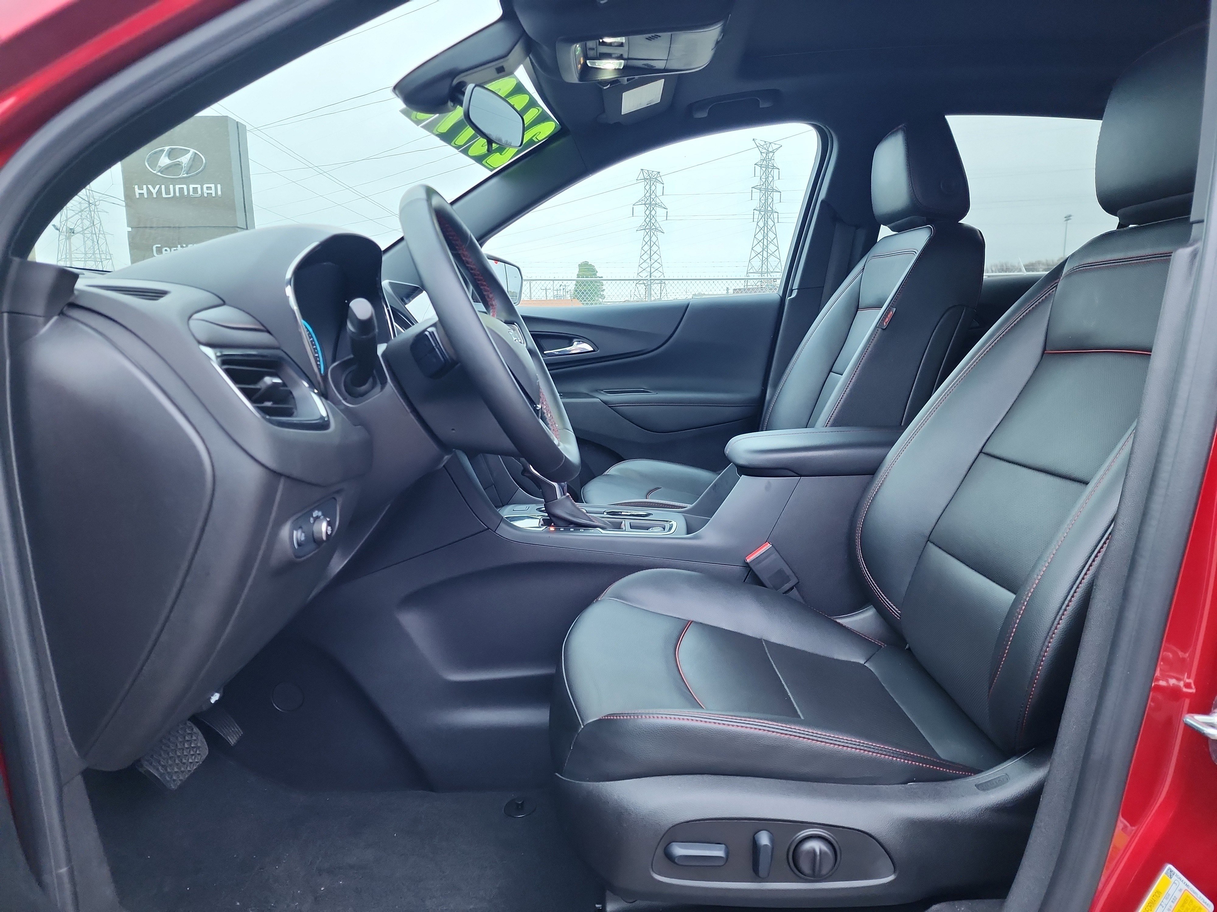 Used 2024 Chevrolet Equinox RS w/ RS Leather Package image 7