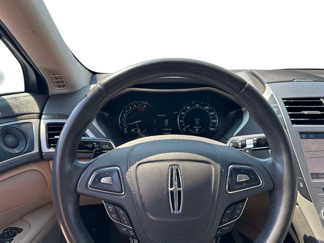 Used 2020 Lincoln MKZ Reserve w/ Elements Package AWD/4WD image 18
