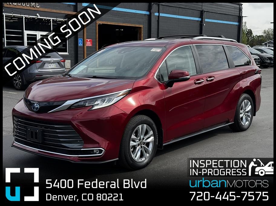 Used 2024 Toyota Sienna Limited AWD/4WD image 1