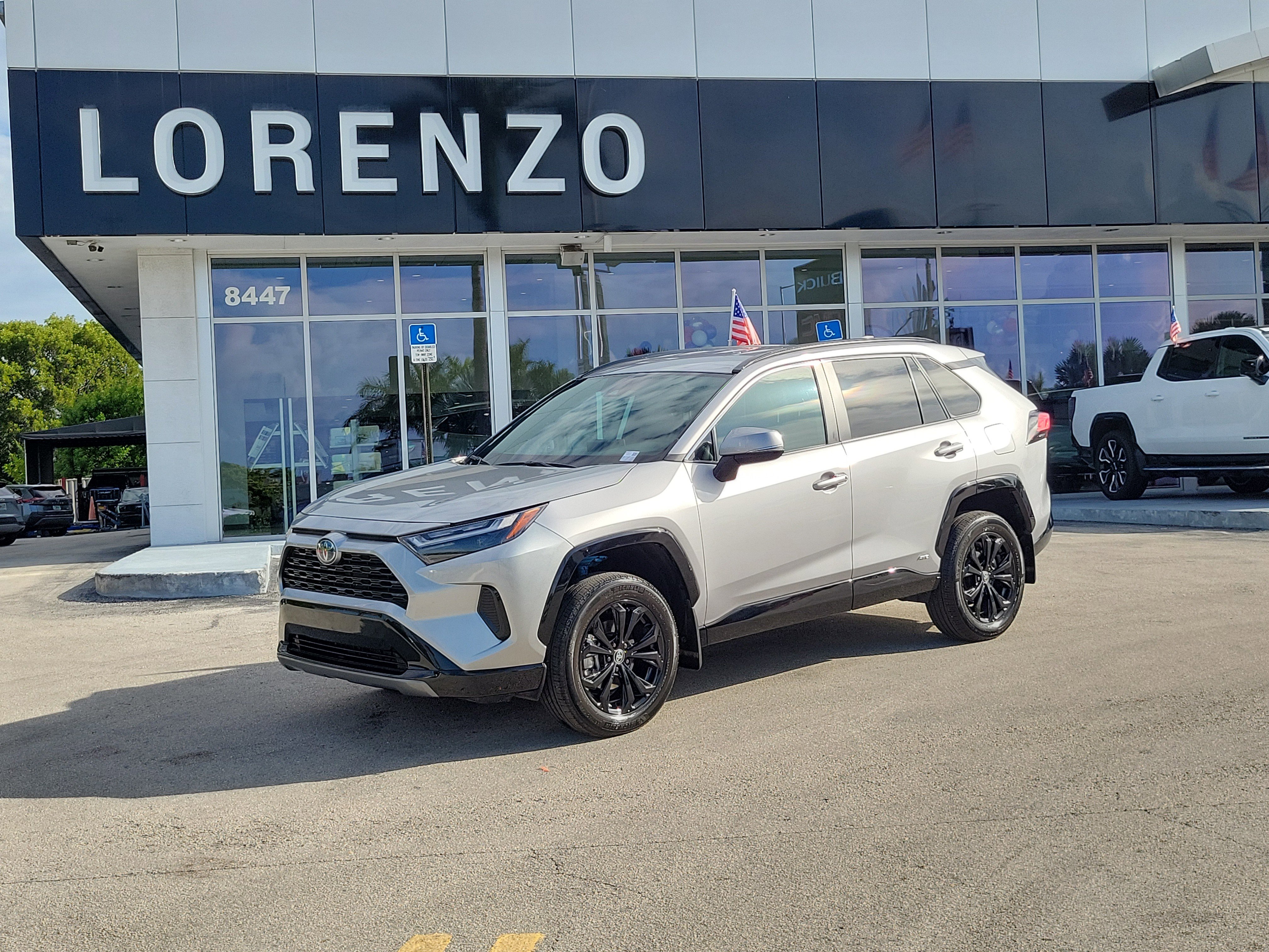 Used 2024 Toyota RAV4 SE