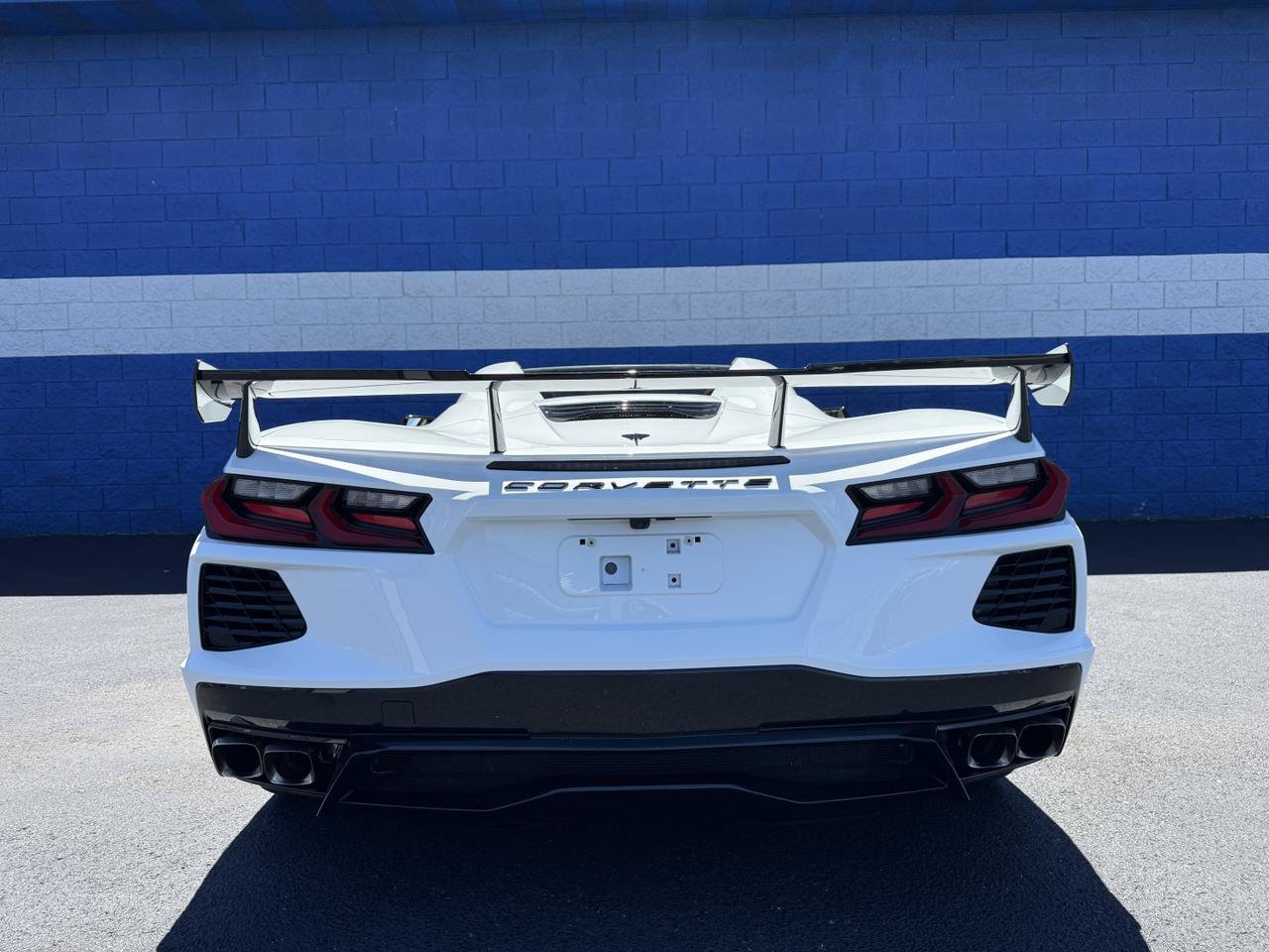 Used 2023 Chevrolet Corvette Stingray Premium Conv w/ Z51 Performance Package RWD image 19