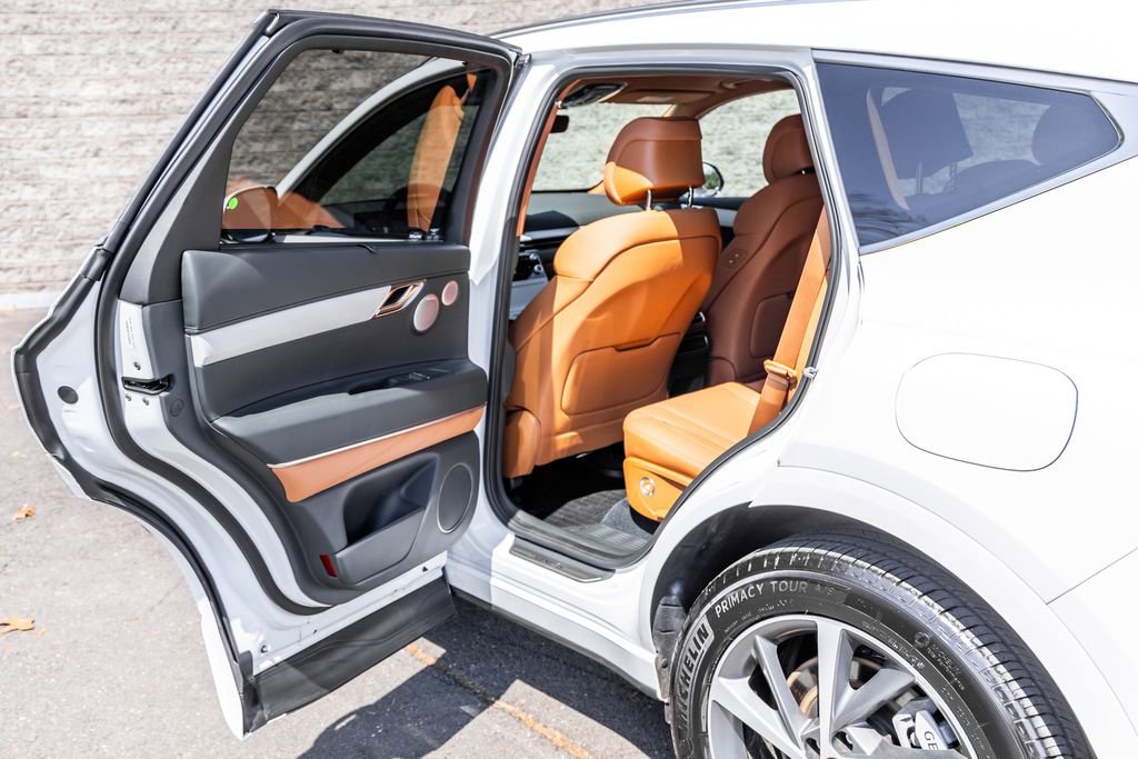 Used 2026 Genesis GV80 2.5T Advanced image 19