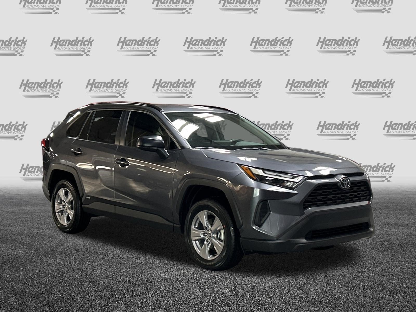 Used 2025 Toyota RAV4 LE AWD/4WD video 2