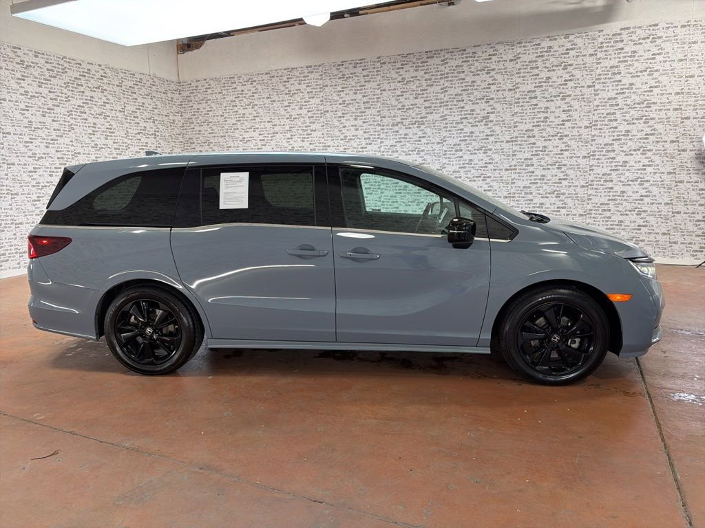 Used 2024 Honda Odyssey Sport image 8