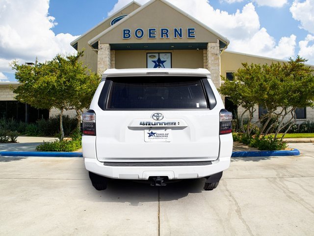 Used 2024 Toyota 4Runner SR5 image 4