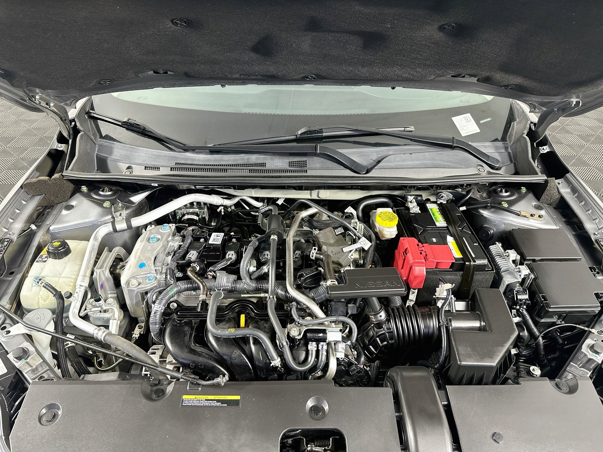 Used 2024 Nissan Sentra S FWD image 32
